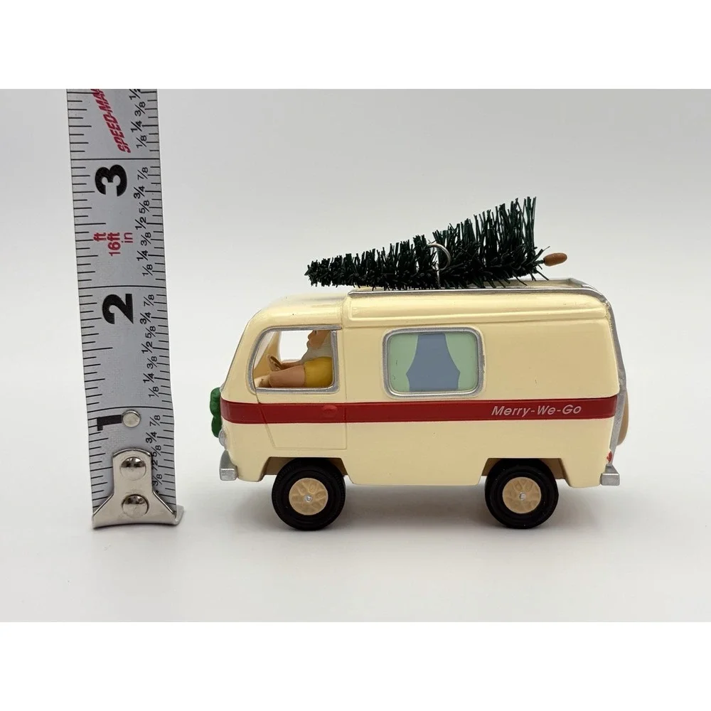 Hallmark Keepsake Ornament Merry RV Santa and Mrs Claus Camper 1995 QX6027 VTG